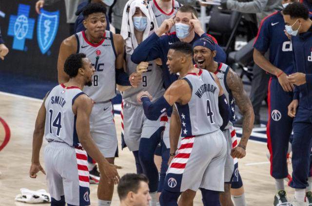 开云体育官方网站-8战7胜同期防守效率联盟第五 季后赛，奇才要来了